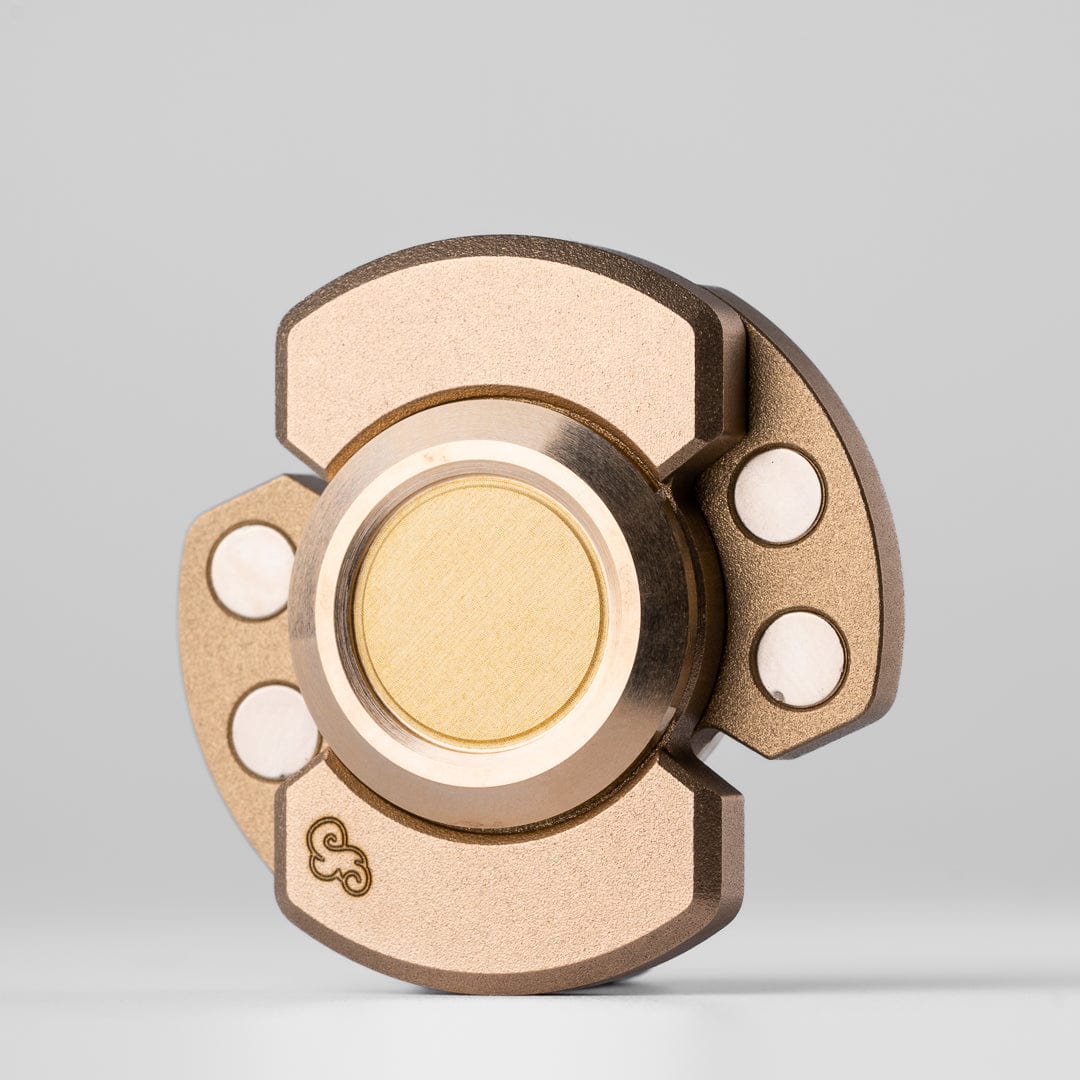 Three Body Cube