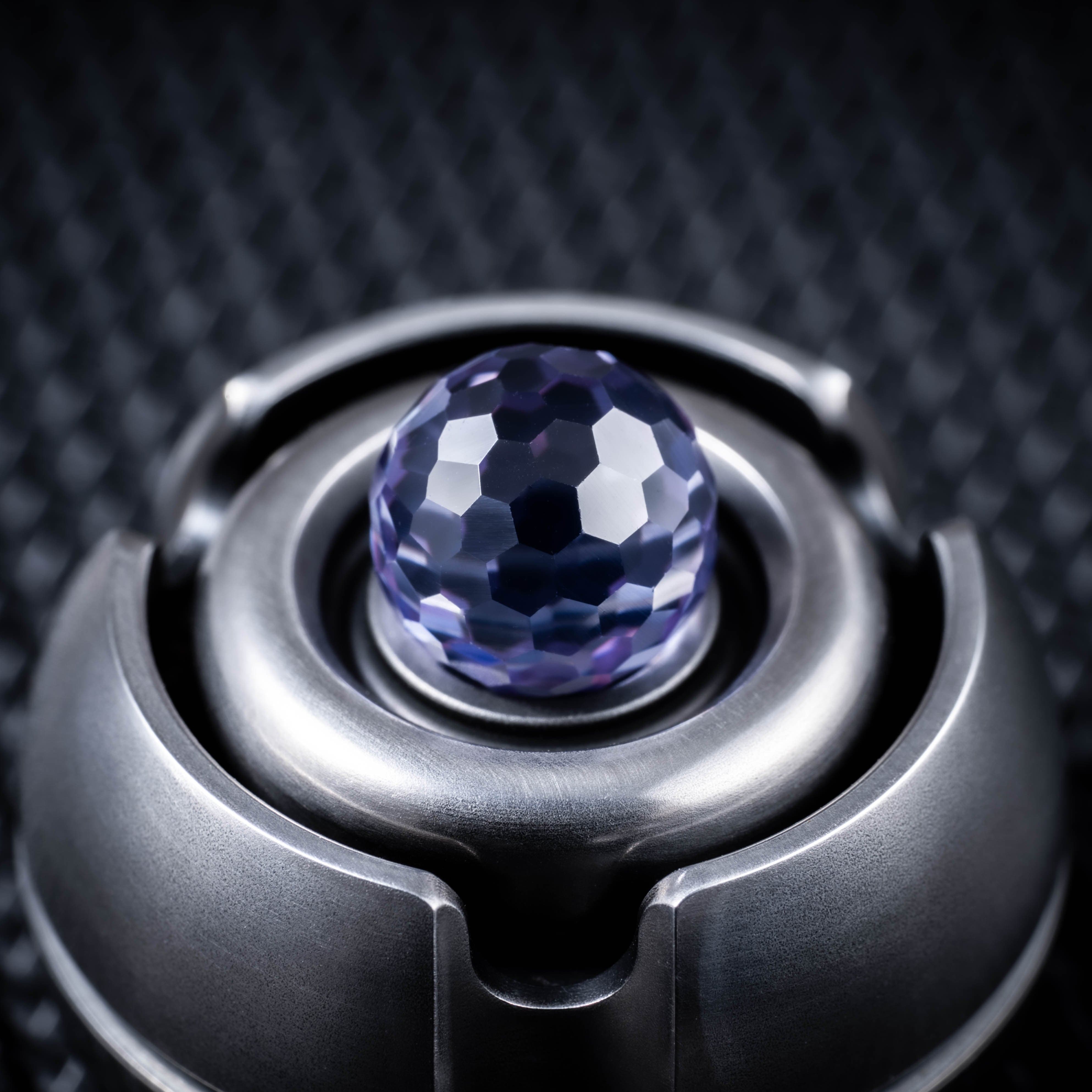 Cross section Zircon Bead