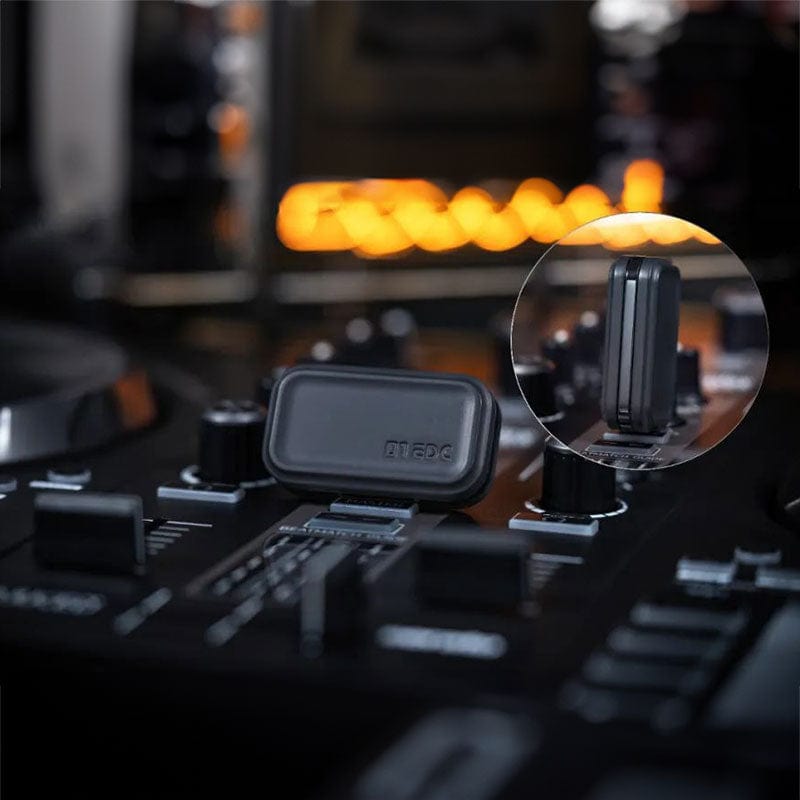 01EDC Magnetic 3 Stack Slider